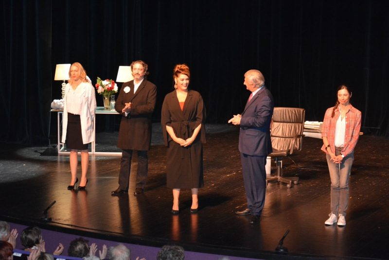 théâtre : une folie théâtre : une folie