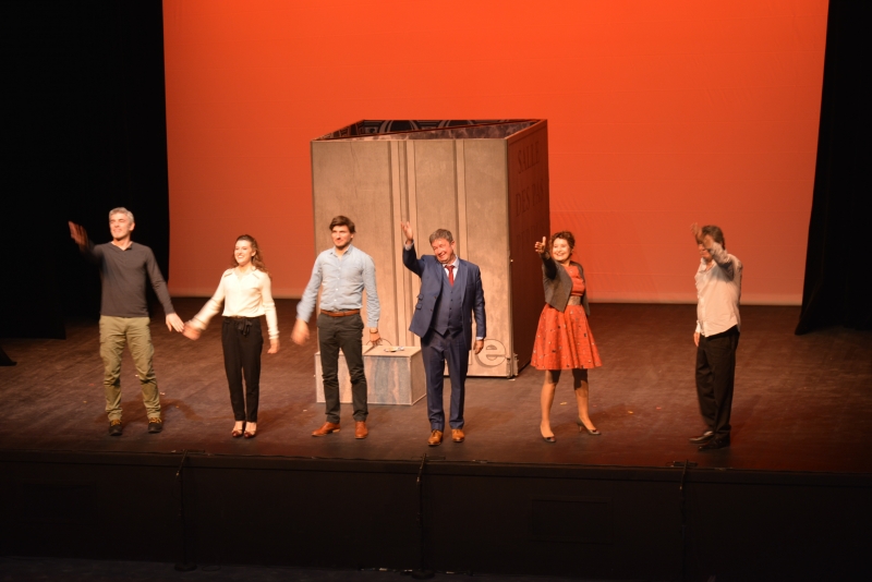 Deux mensonges une vérité Actualités Saison culturelle